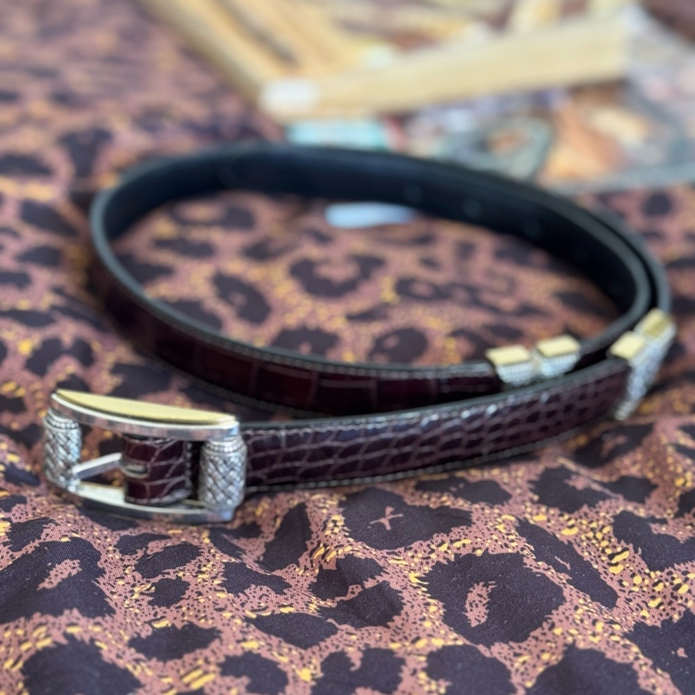 Vintage Croc-Embossed Leather Belt in Dark Brown with Silver Buckle